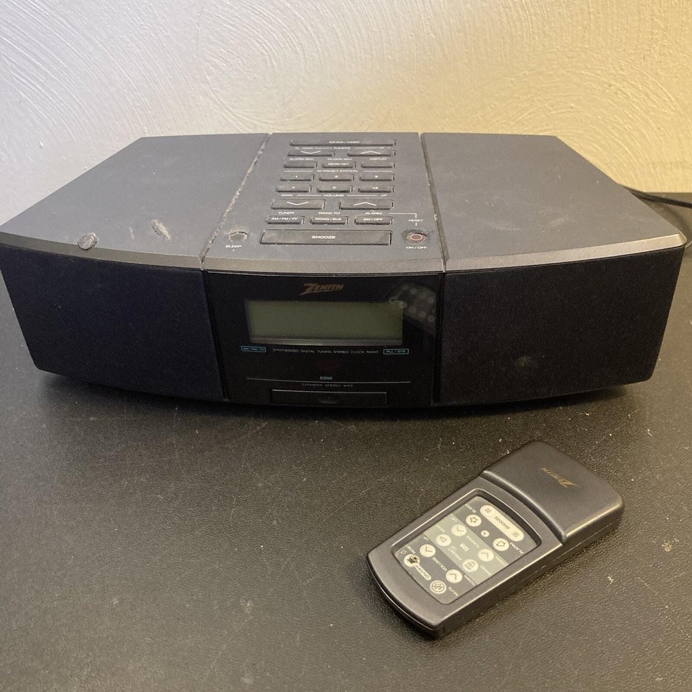 Zenith Clock Radio Z212B Stereo Alarm Clock AM/FM Radio Works w MINOR FLAWS READ